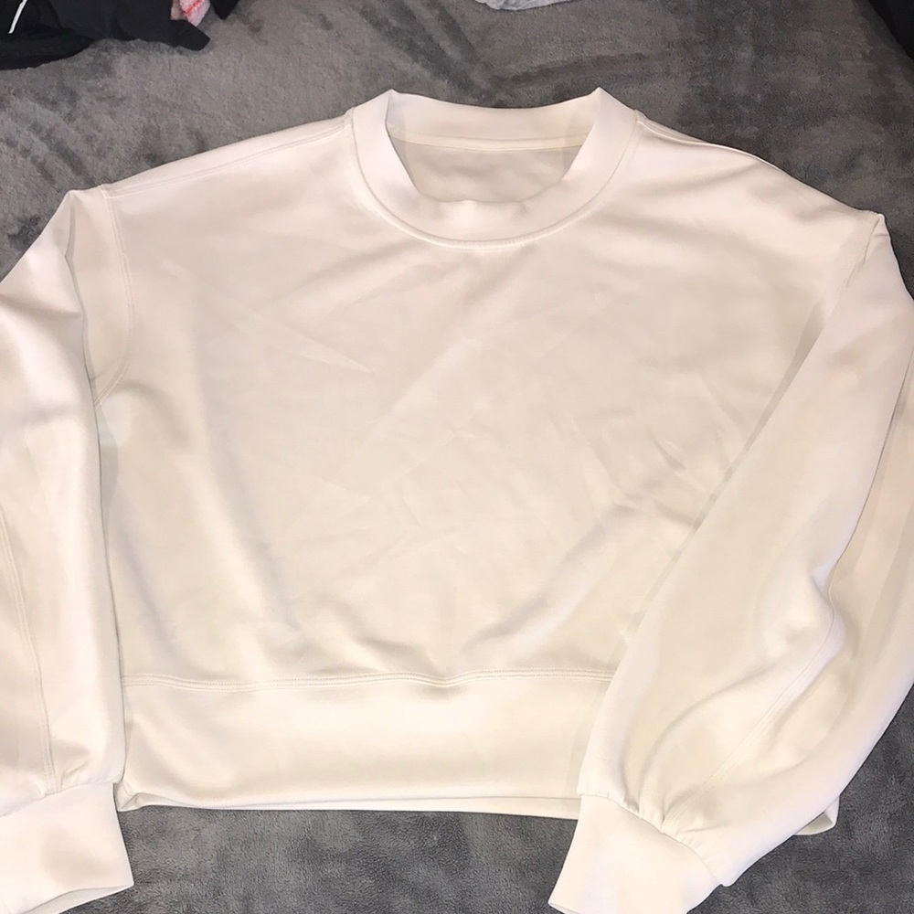 Lululemon -Perfectly Oversized Cropped Crew